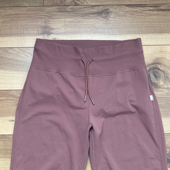 Vuori Daily Jogger Pants - Picture 3 of 6